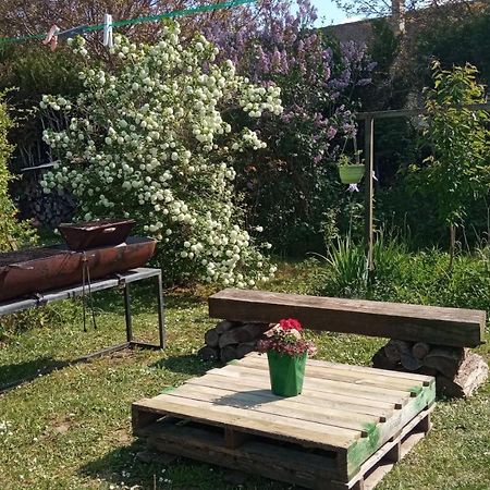 B&B Du Cerisier, Diner Sur Demande Noyers  Bagian luar foto